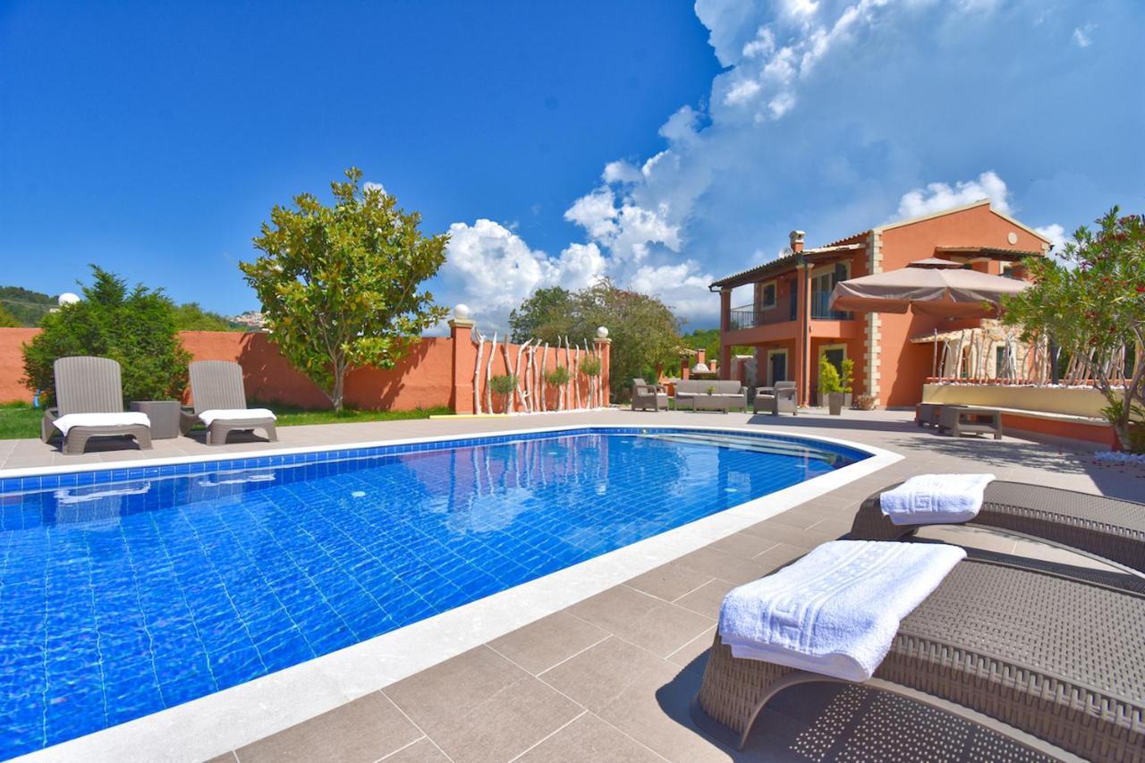 Villa Alex Sinarades Ngoại thất bức ảnh