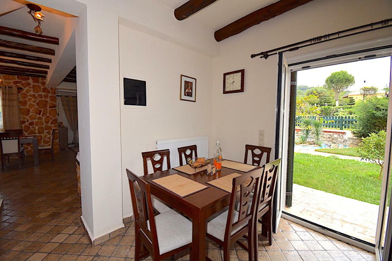Villa Alex Sinarades Ngoại thất bức ảnh